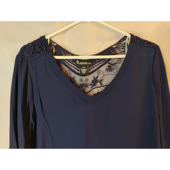 NWT Signature Studio Womens MEDIUM Navy Blue Dress Blouse Shirt Sheer Back - Picture 4 of 10